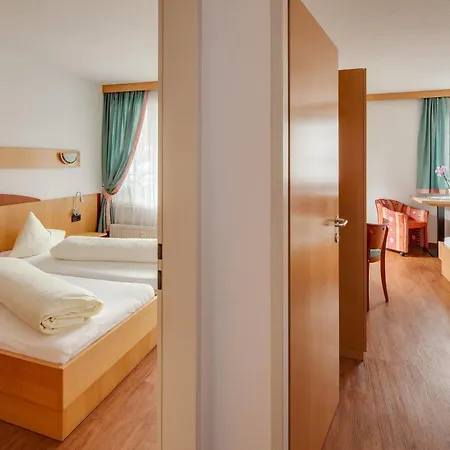 Zillertal Hotel 3*